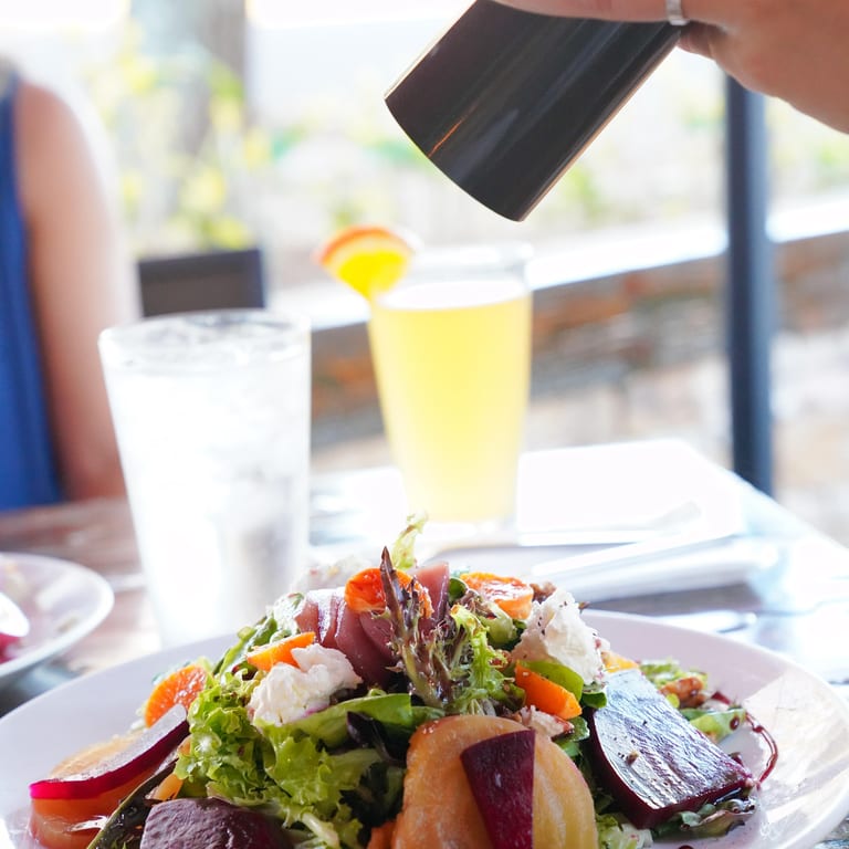 Roasted Beet Salad Delight